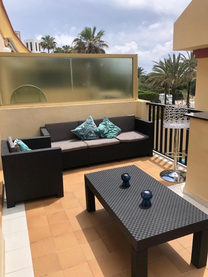 Beachfront Apartment - Sea Views - Марбеля Екстериор снимка